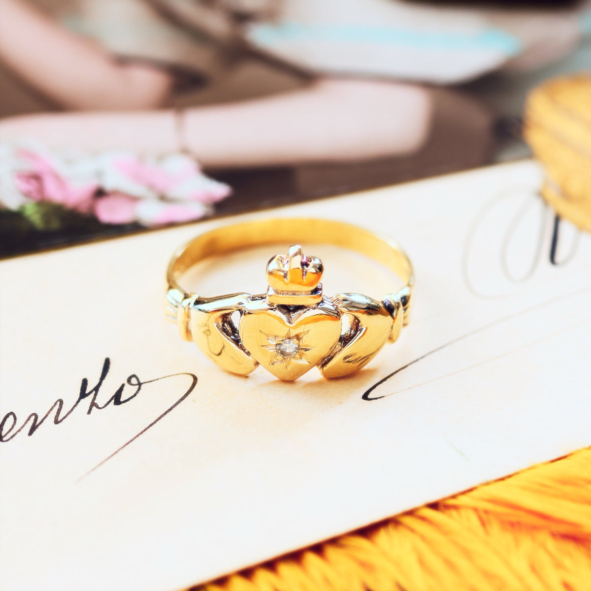 Recycled 9ct Gold & Diamond Claddagh Ring