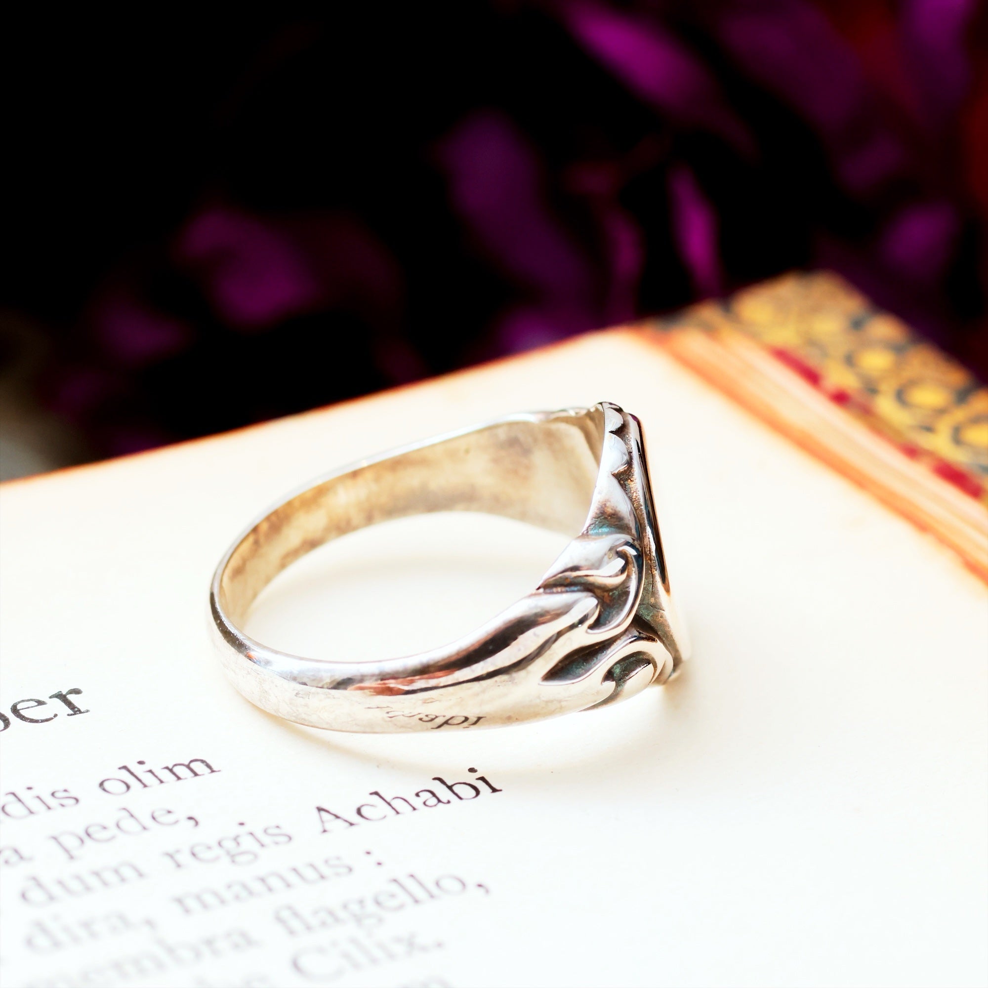 アクセサリー Vintage silver signet ring Vintage Vibe Men's Recycled Silver Signet Ring – Fetheray