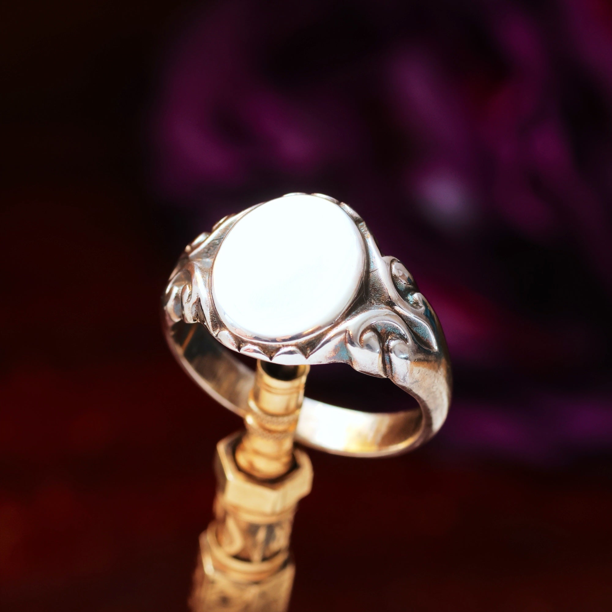 Vintage Vibe Men's Recycled Silver Signet Ring – Fetheray