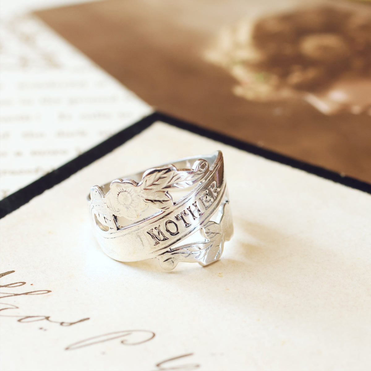 Vintage Style Decorative Cigar Band Silver 'Mother' Ring
