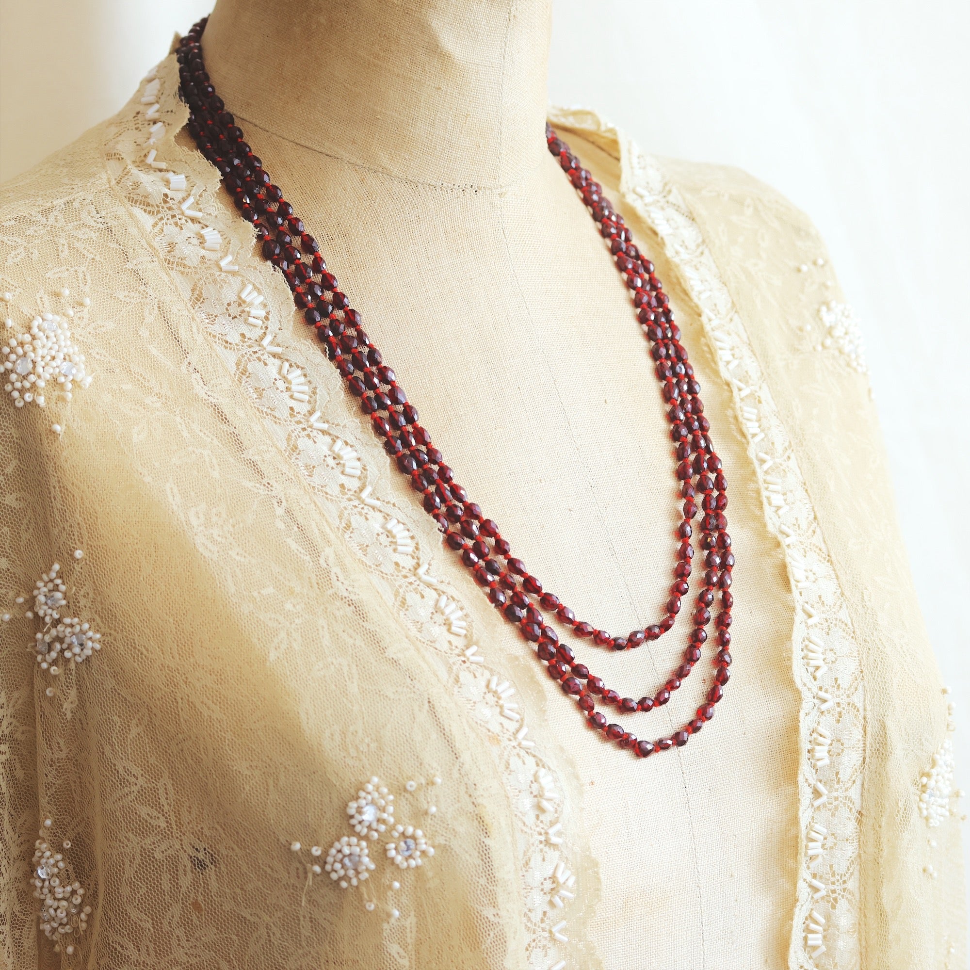 Grand Antique Victorian Bohemian Garnet Bead Necklace Fetheray