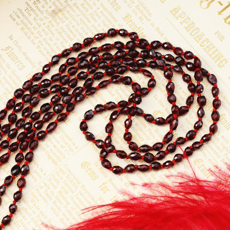 Grand Antique Victorian Bohemian Garnet Bead Necklace