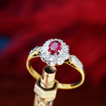 CUUUUTE!! Vintage Ruby & Diamond Cluster Ring