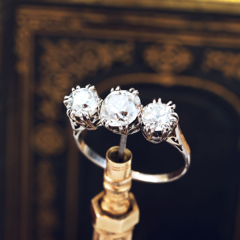 Superb 1.70ct Art Deco Platinum Diamond Trilogy Ring