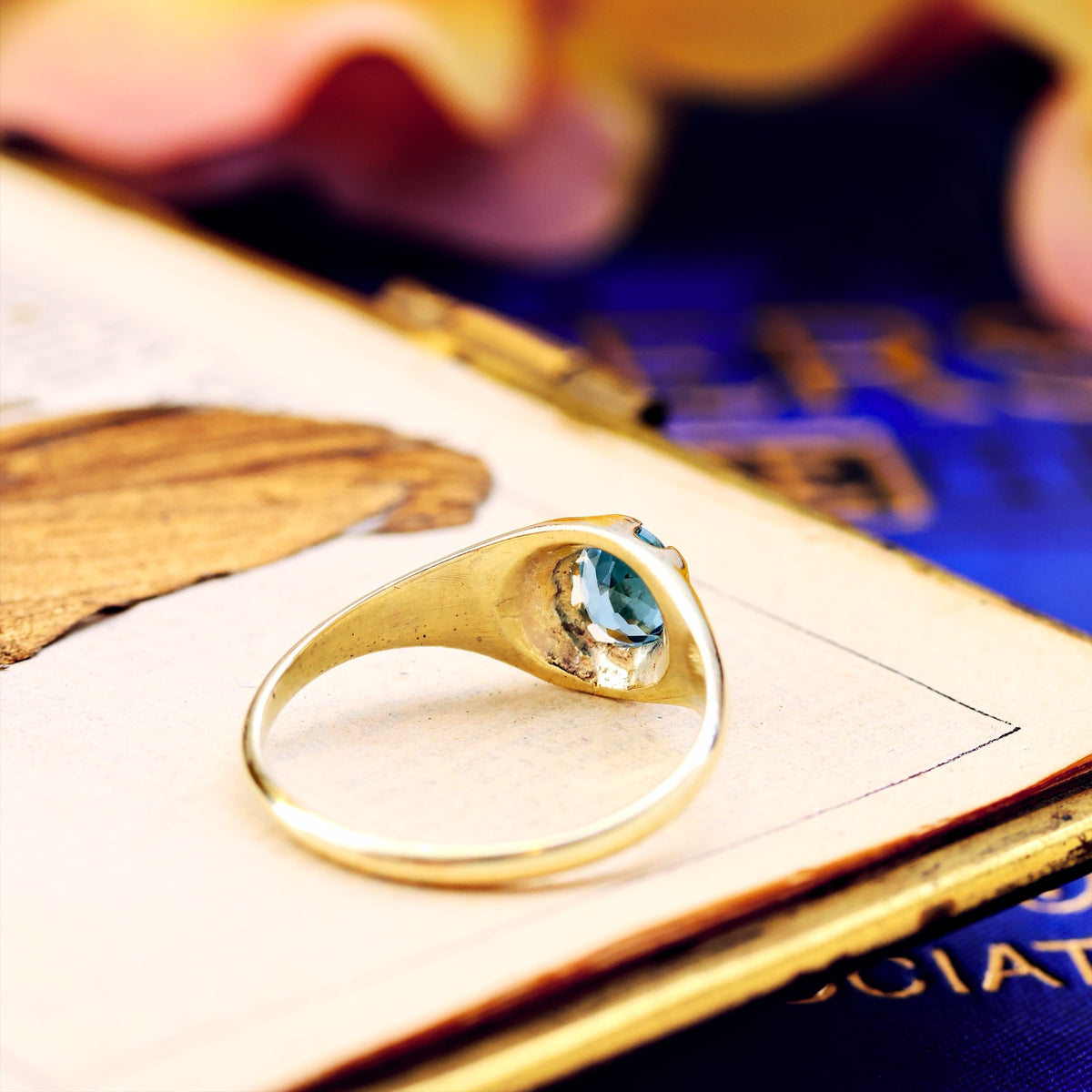 Unusually Pretty Vintage Aquamarine Ring