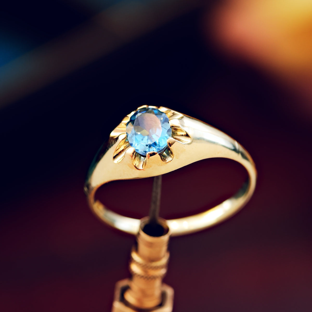 Unusually Pretty Vintage Aquamarine Ring
