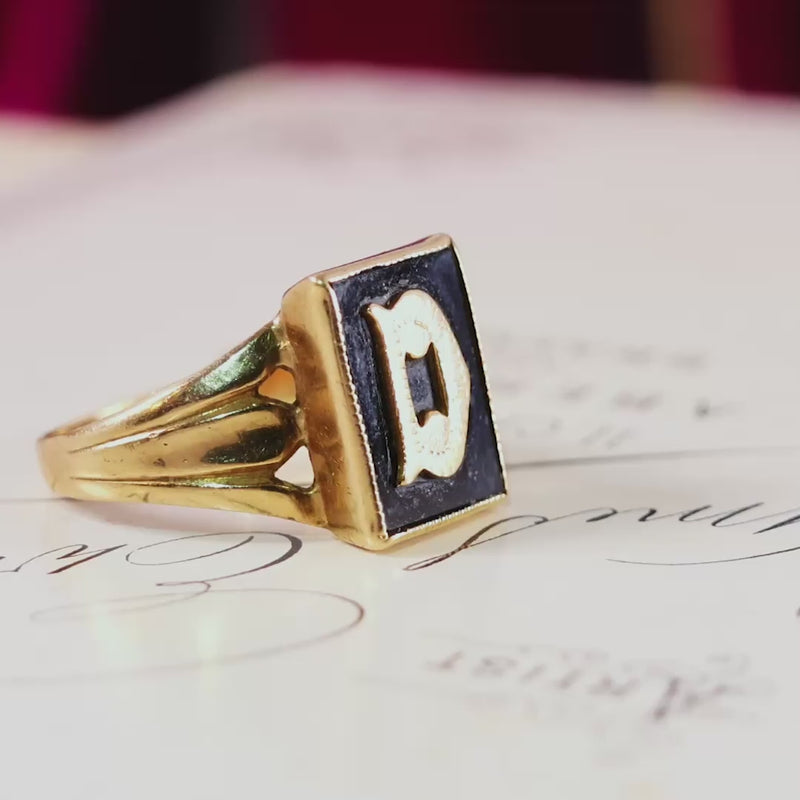Vintage 9ct Gold Initial 'D' Signet Ring
