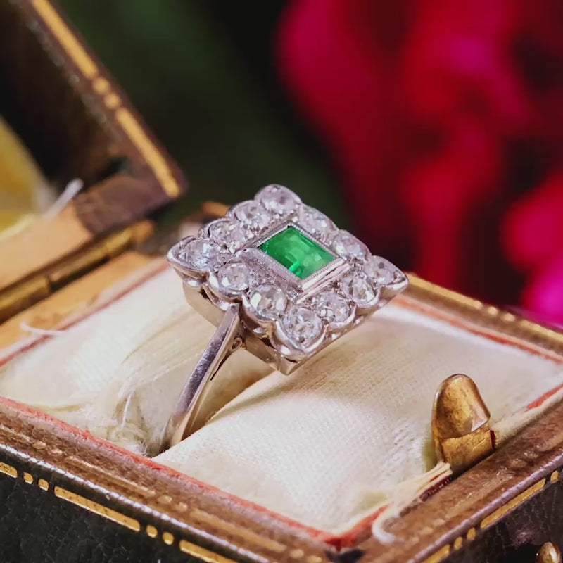 Vintage Emerald & Diamond Cluster Ring