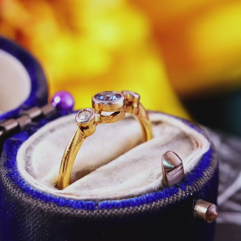 Vintage Lilac Sapphire & Diamond Ring