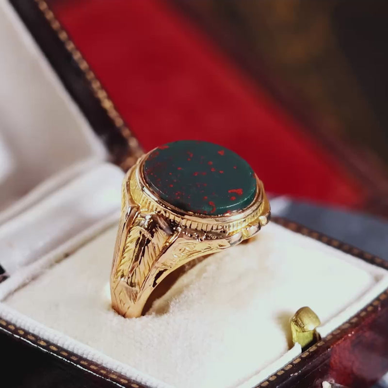 Antique 9ct Gold Bloodstone Signet Ring