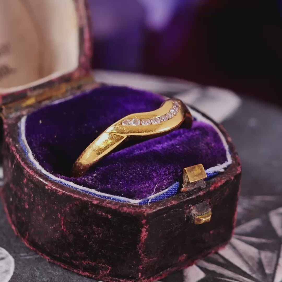 Curved 18ct Gold & Diamond Wedding Band
