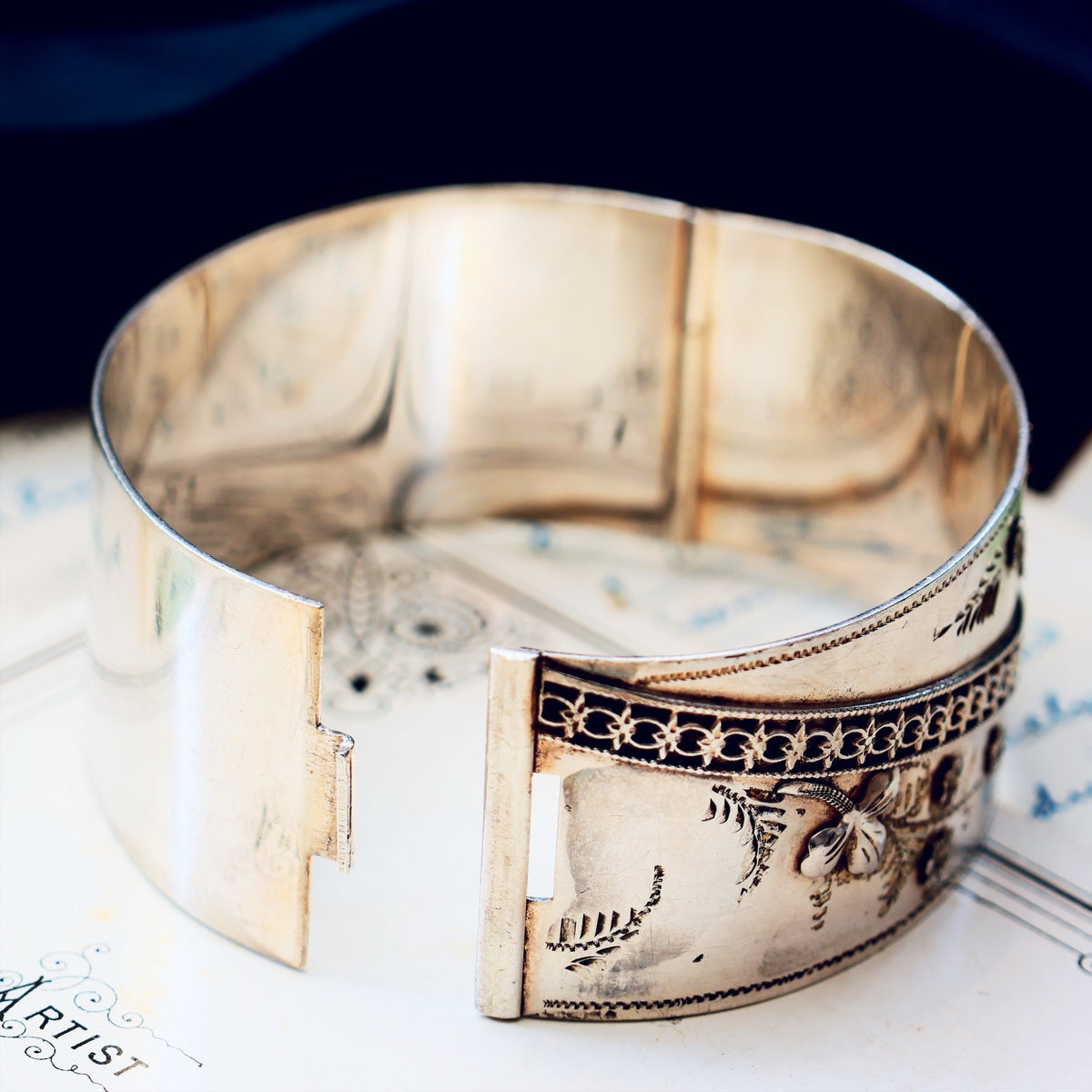 Antique Date 1913 Floriate Silver Bangle