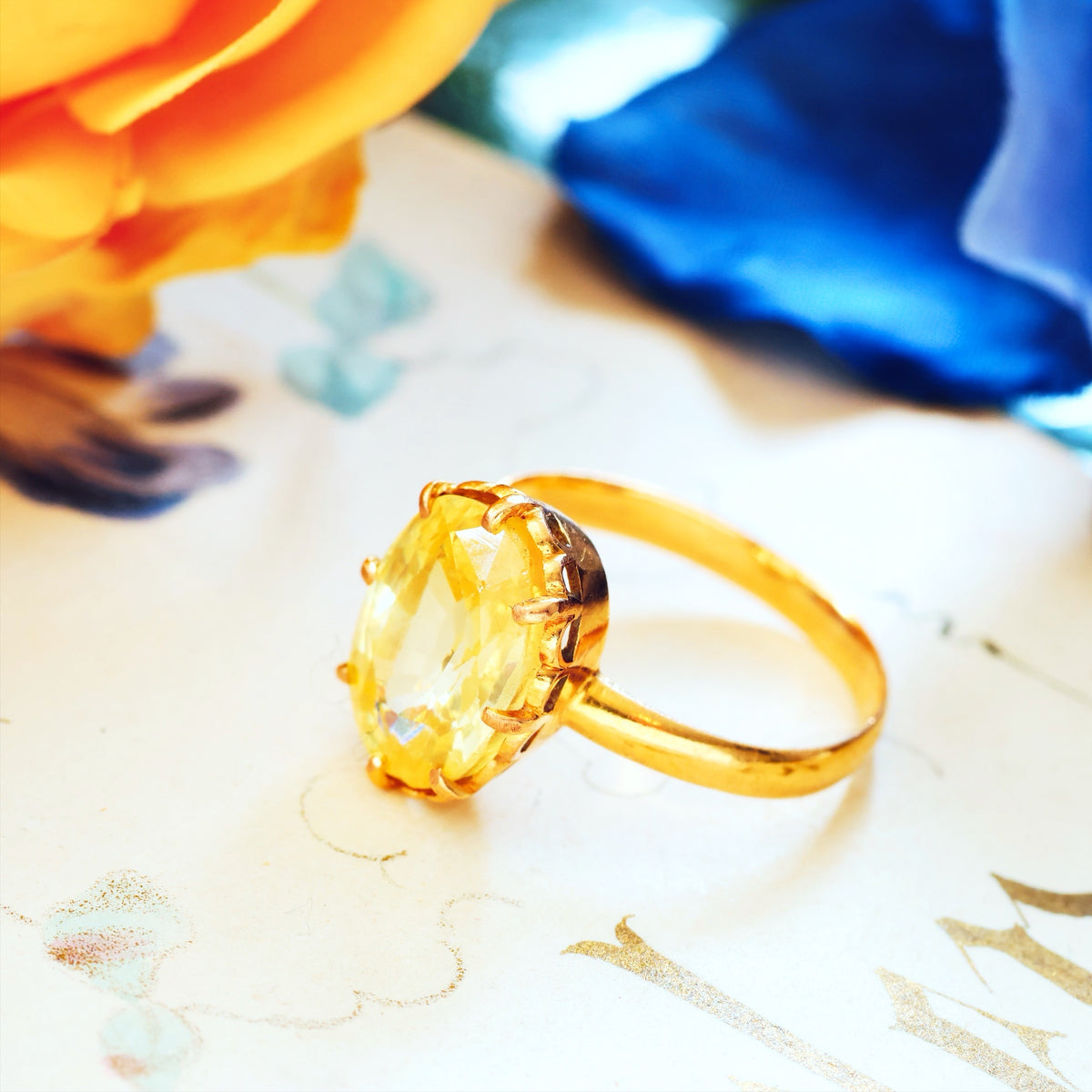 Rare Vintage 10 Carat Natural Zircon Specimen Ring