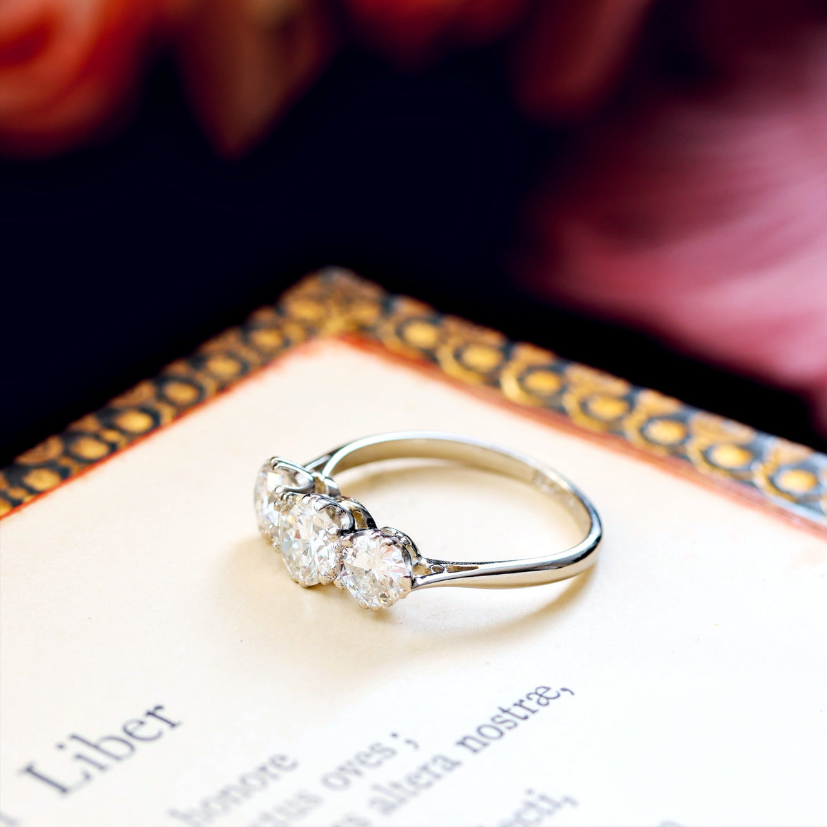 Superb 1.65ct Art Deco Platinum Diamond Trilogy Ring