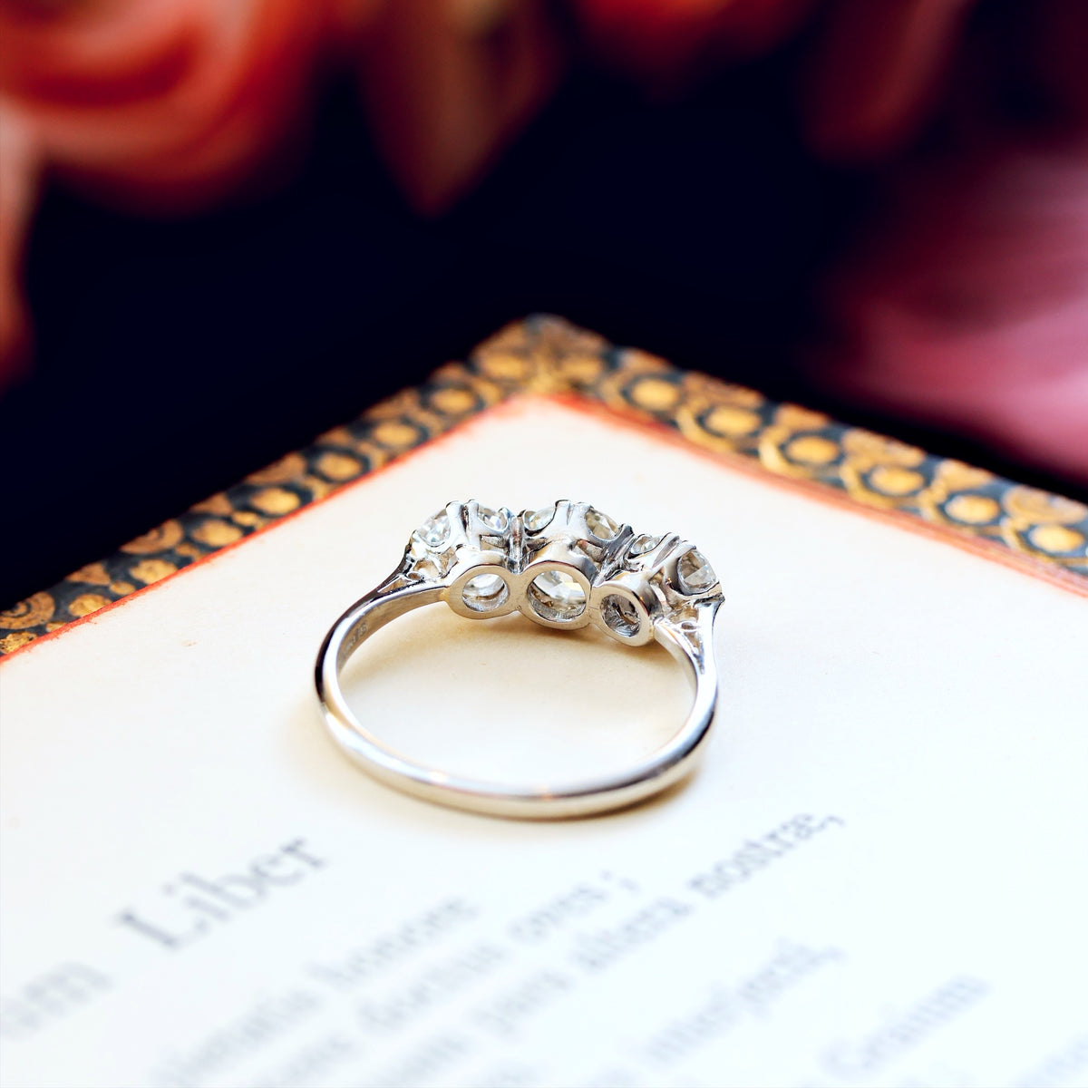 Superb 1.65ct Art Deco Platinum Diamond Trilogy Ring