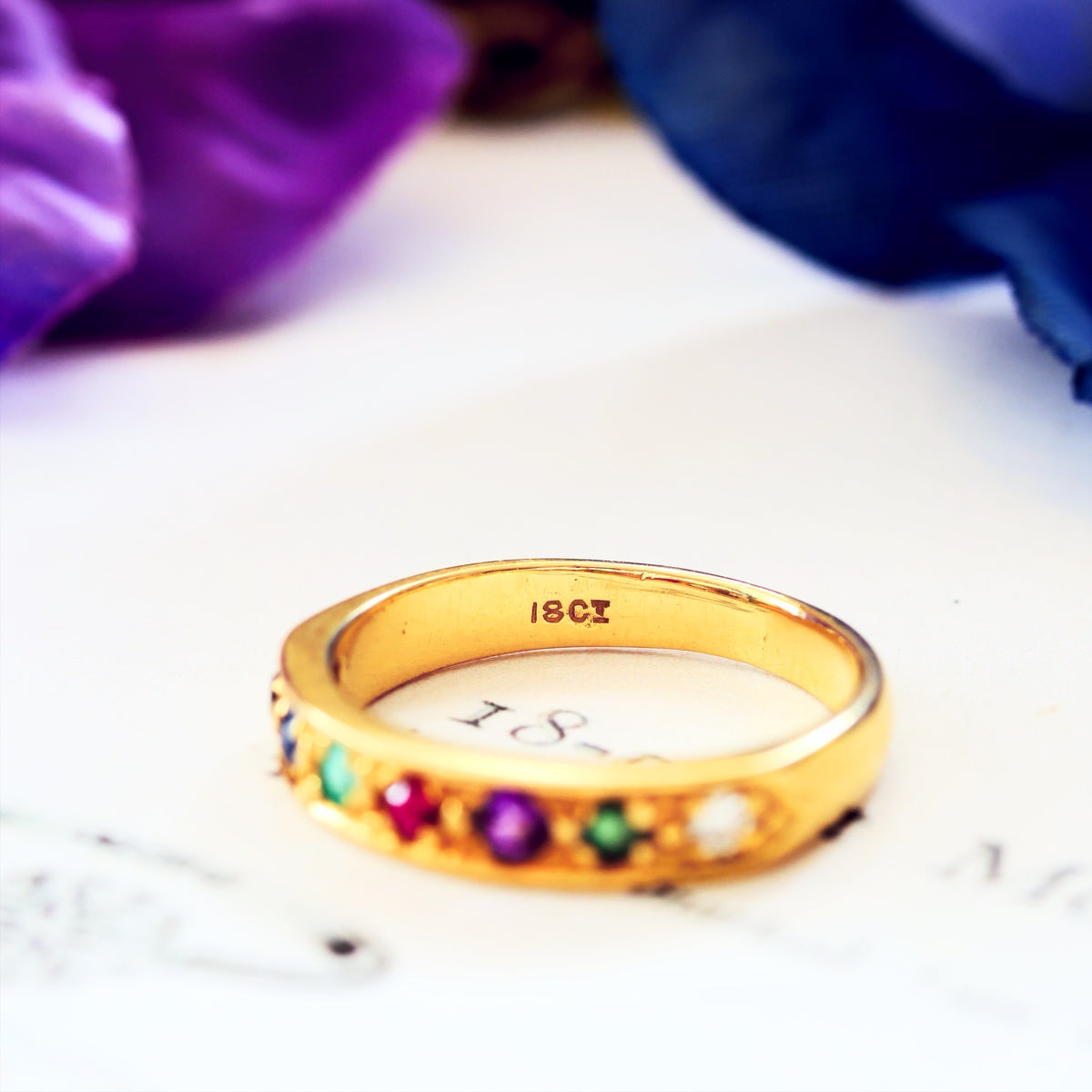 Vintage 18ct Gold Dearest Wedding Ring