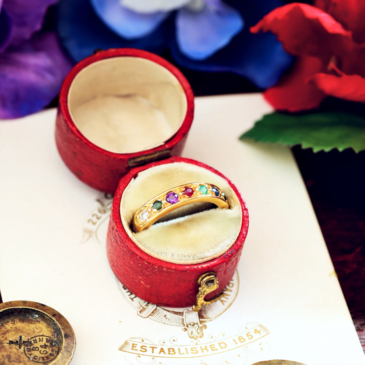 Vintage 18ct Gold Dearest Wedding Ring