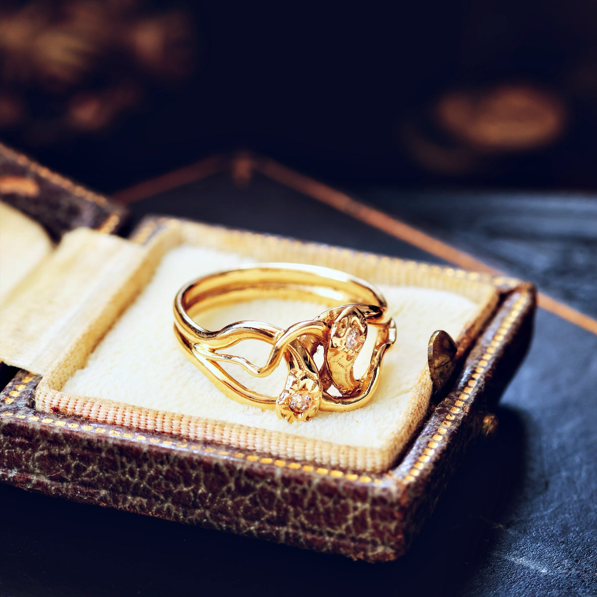 Beauteous 18ct Gold Diamond Double Snake Ring