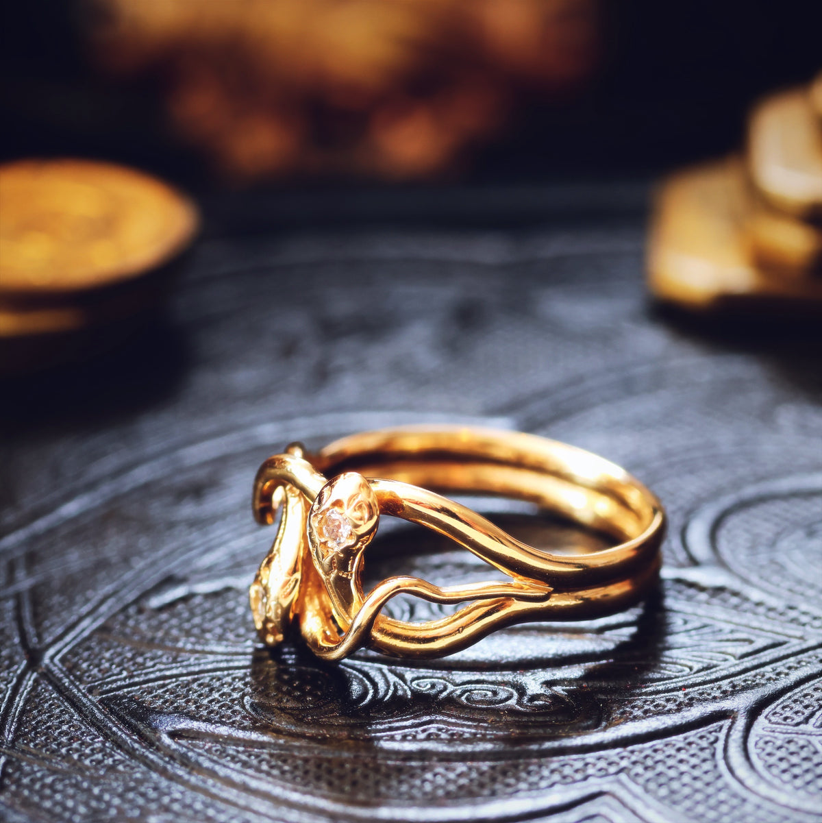 Beauteous 18ct Gold Diamond Double Snake Ring