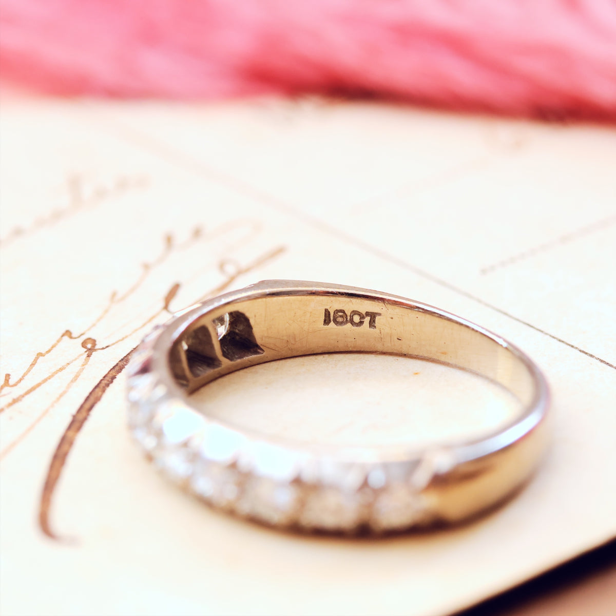Fabulous Glitter! 18ct White Gold Diamond Half Eternity Ring