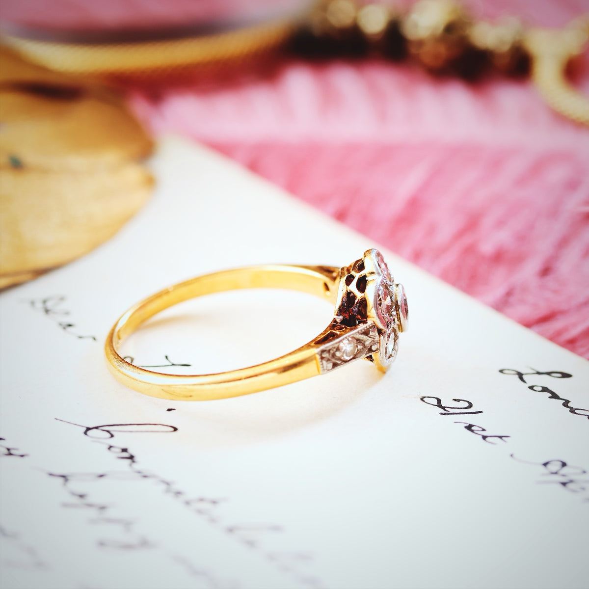 Vintage 1940's Diamond Daisy Engagement Ring