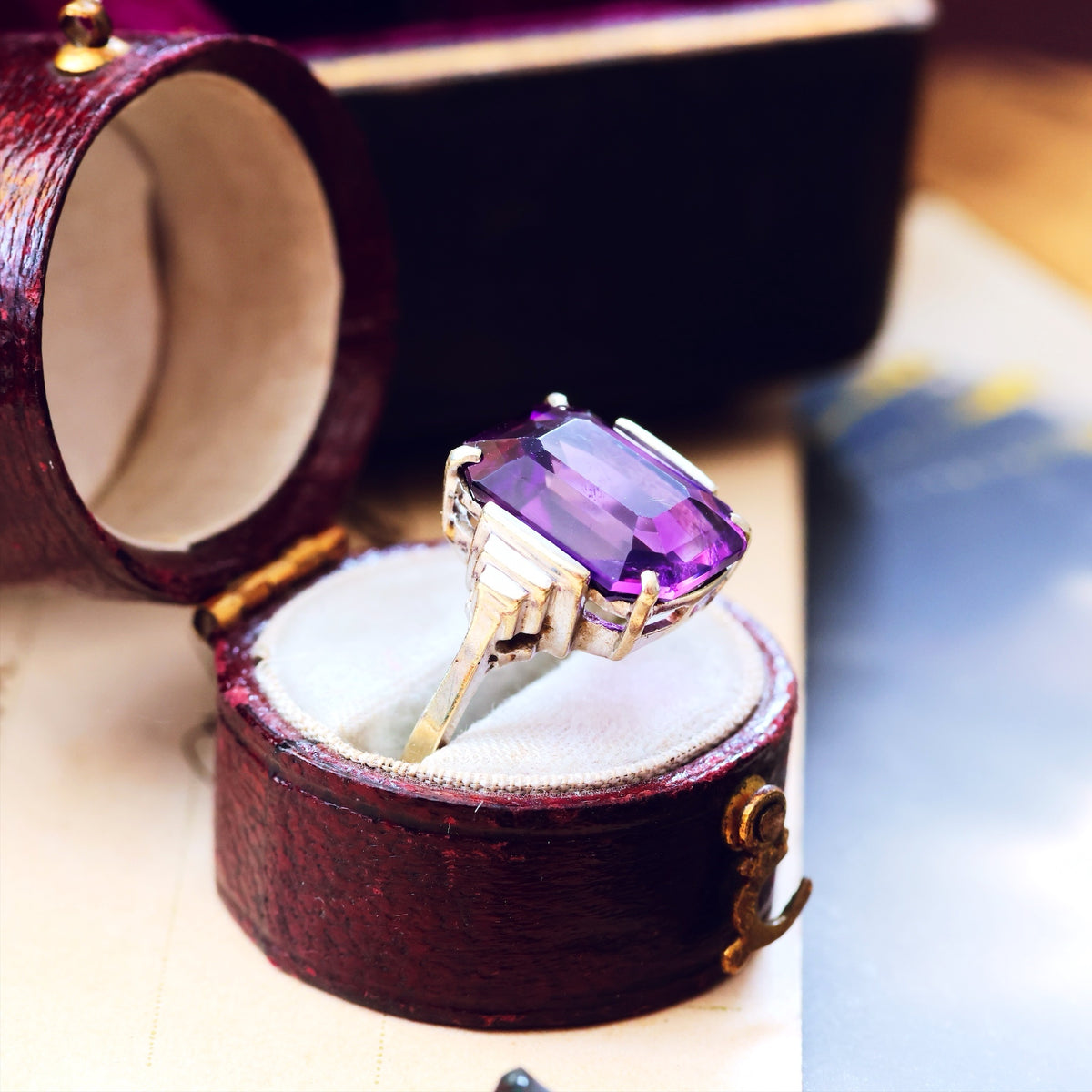 Vintage 1950's Art Deco Amethyst Dress Ring