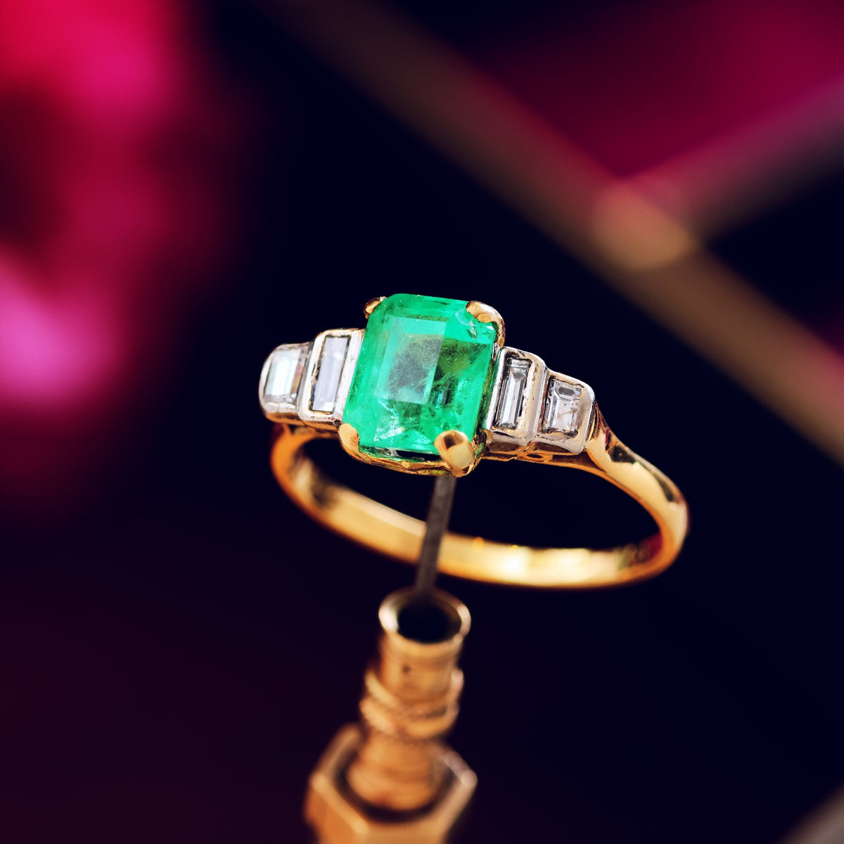 Vintage 1960's Deco Emerald & Diamond Cocktail Ring