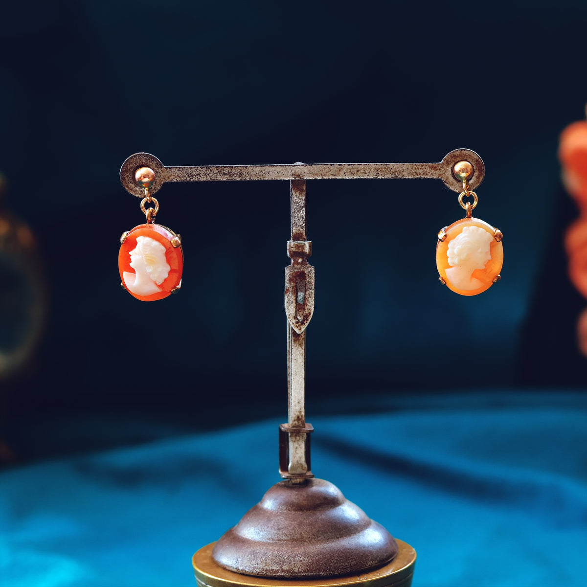 Vintage 1960's Shell Cameo Earrings