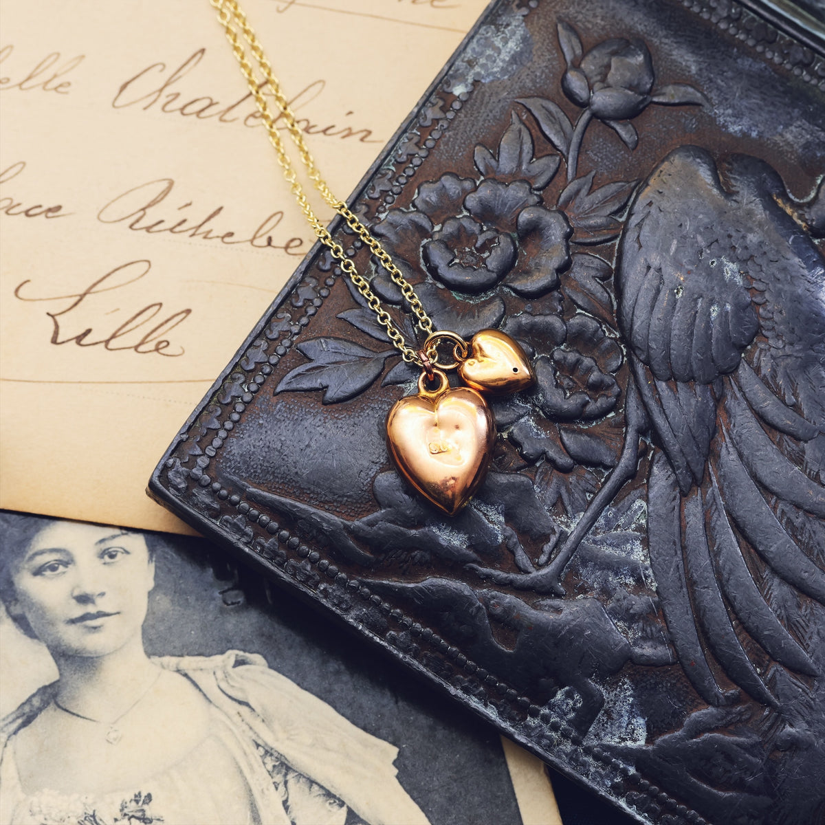 Twin Hearts! 9ct Gold Puffy Heart Pendant