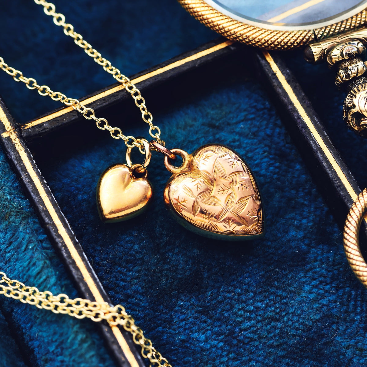 Twin Hearts! 9ct Gold Puffy Heart Pendant