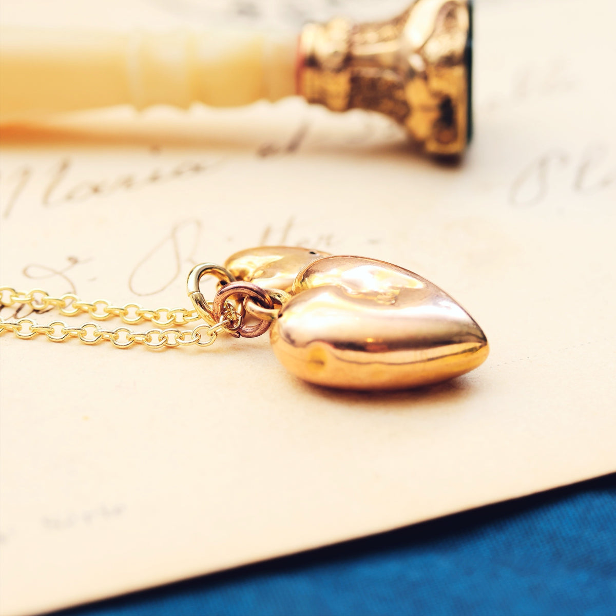 Twin Hearts! 9ct Gold Puffy Heart Pendant