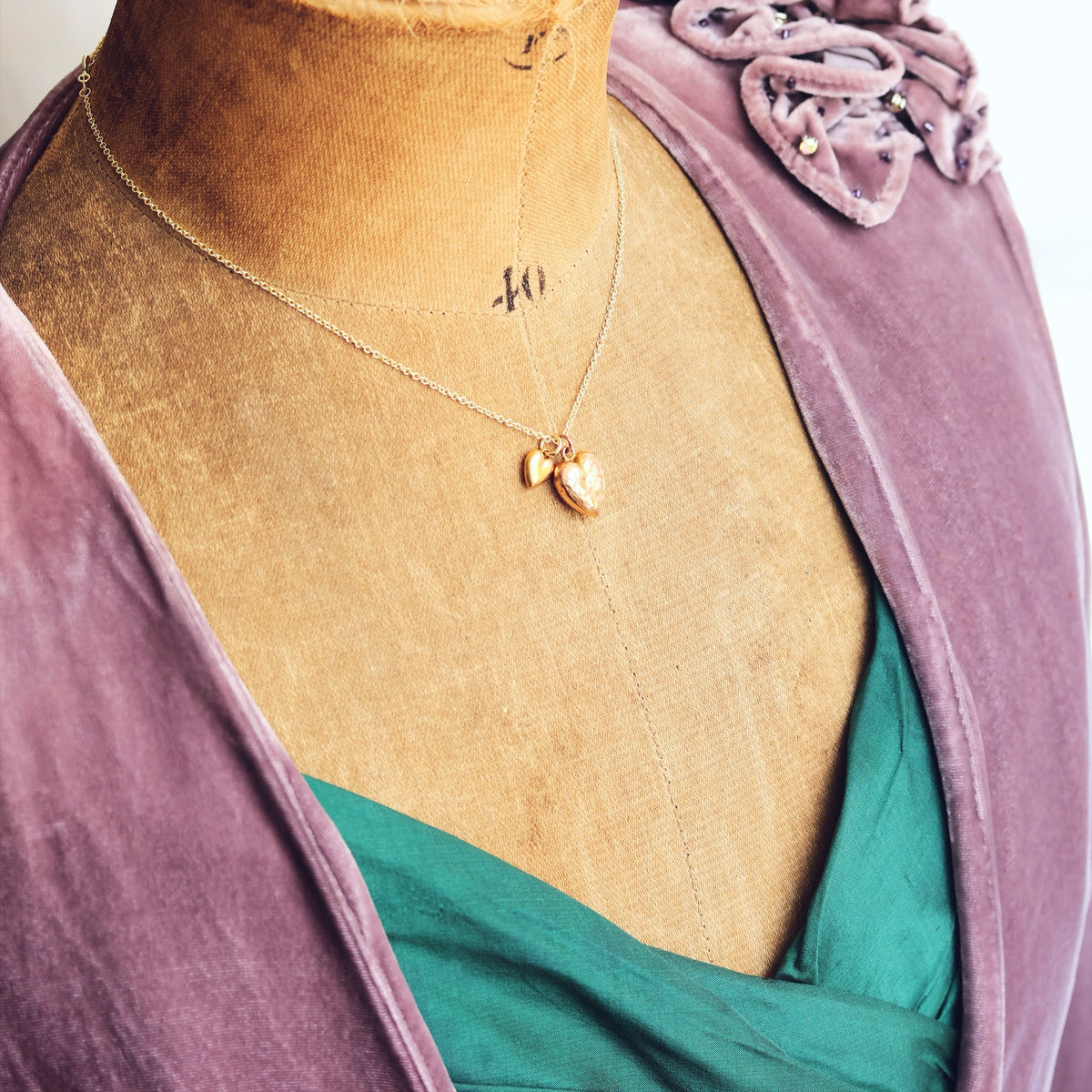 Twin Hearts! 9ct Gold Puffy Heart Pendant