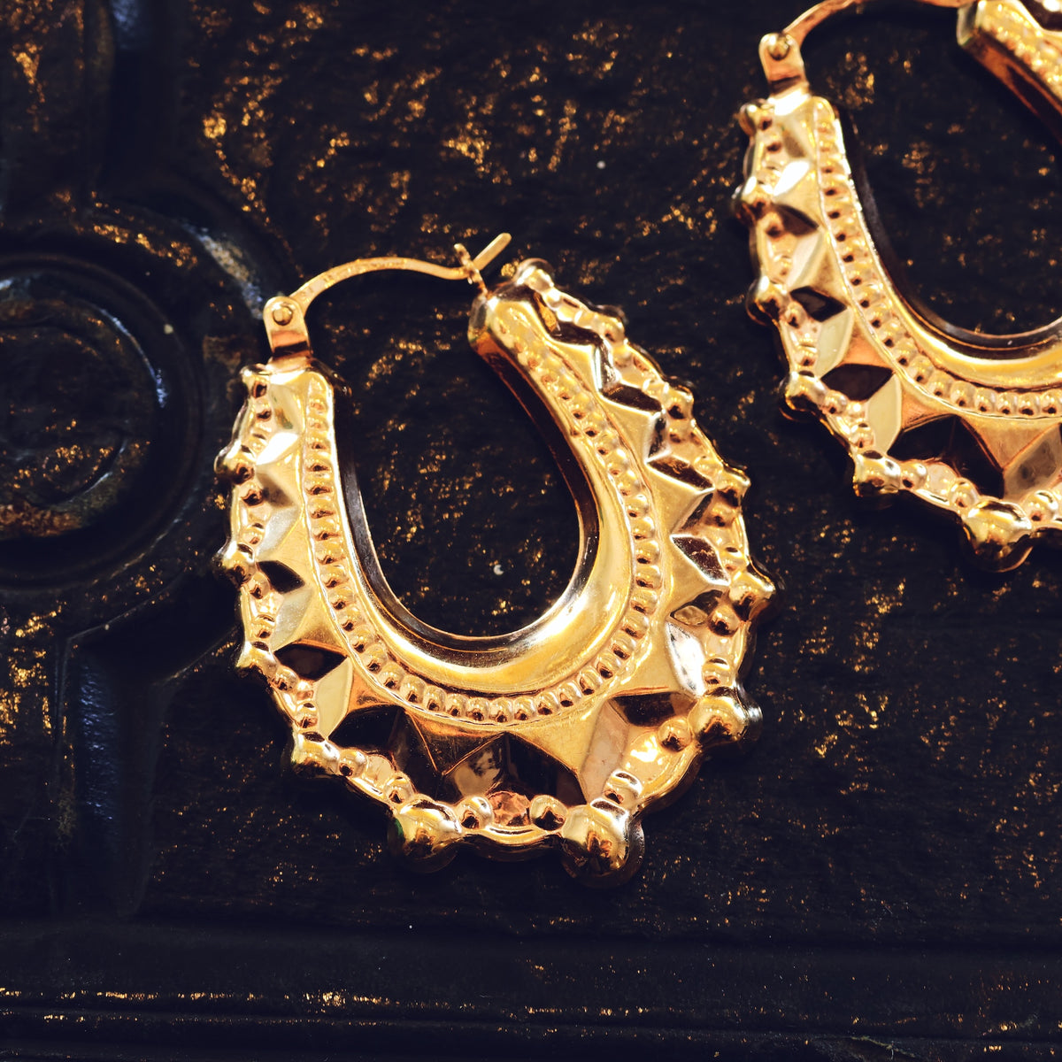 Vintage UNOAERRE 9ct Gold Creole Earrings