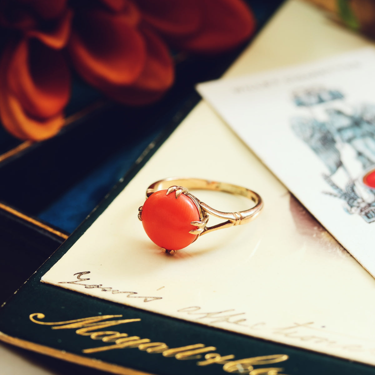 Vintage 9ct Gold Mediterranean Coral Ring