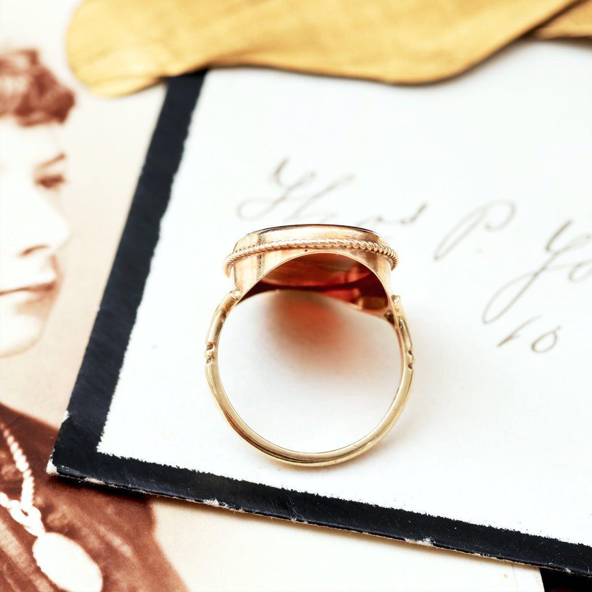 Vintage Date 1975 Unisex Moss Agate Ring