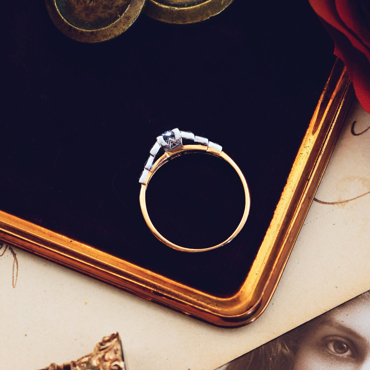 Fine Vintage Art Deco Diamond Engagement Ring