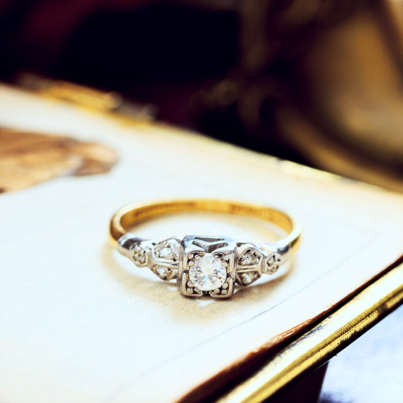 Vintage Art Deco Diamond Engagement Ring