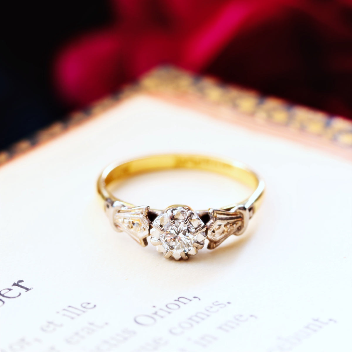 Gorgeous! Vintage Art Deco Diamond Engagement Ring
