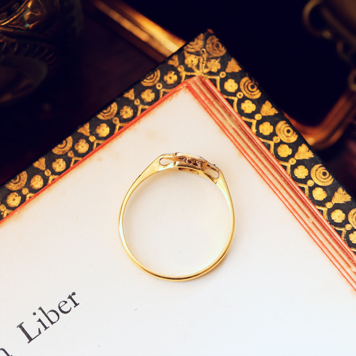Petite Pretty Vintage Art Deco Diamond Ring
