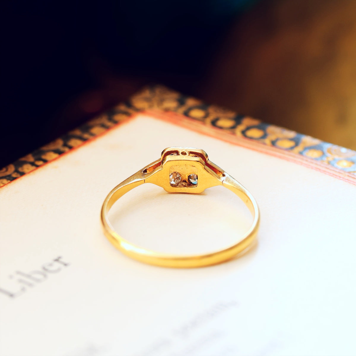 Petite Pretty Vintage Art Deco Diamond Ring