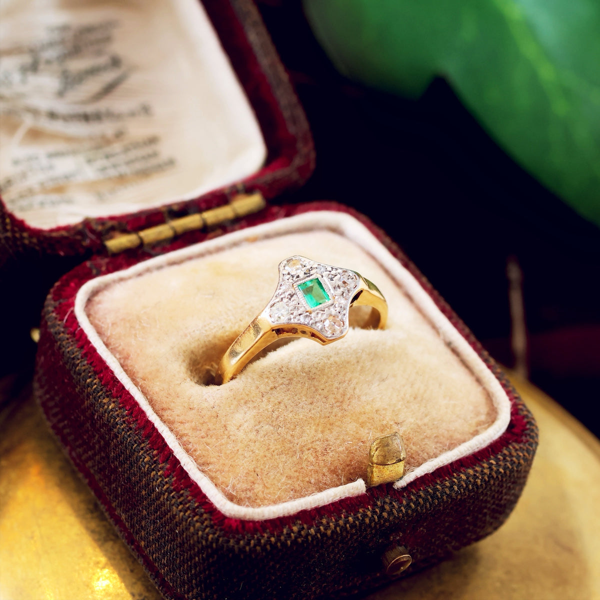 Vintage Art Deco Emerald & Diamond Cluster Ring