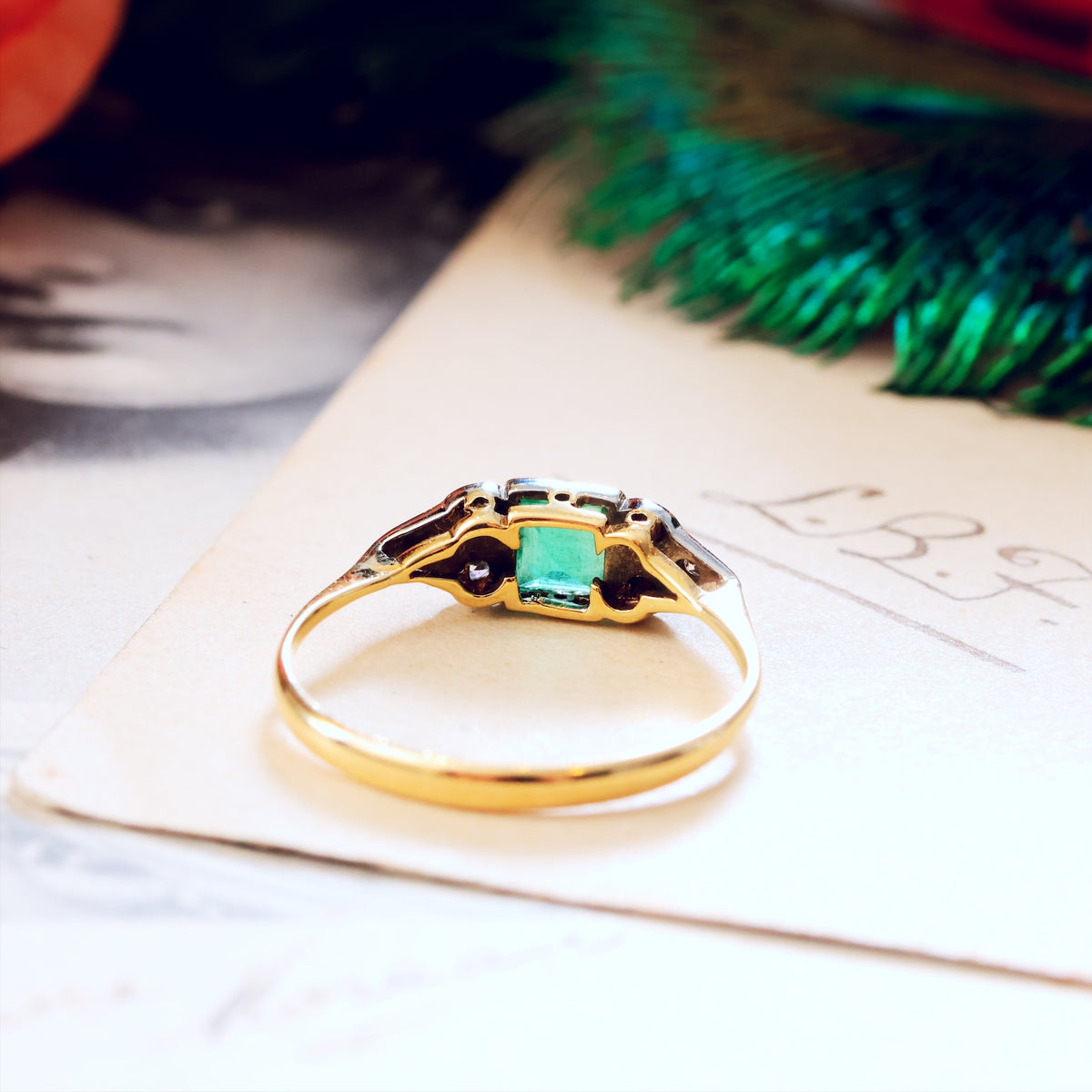 Vintage Art Deco Emerald & Diamond Engagement Ring