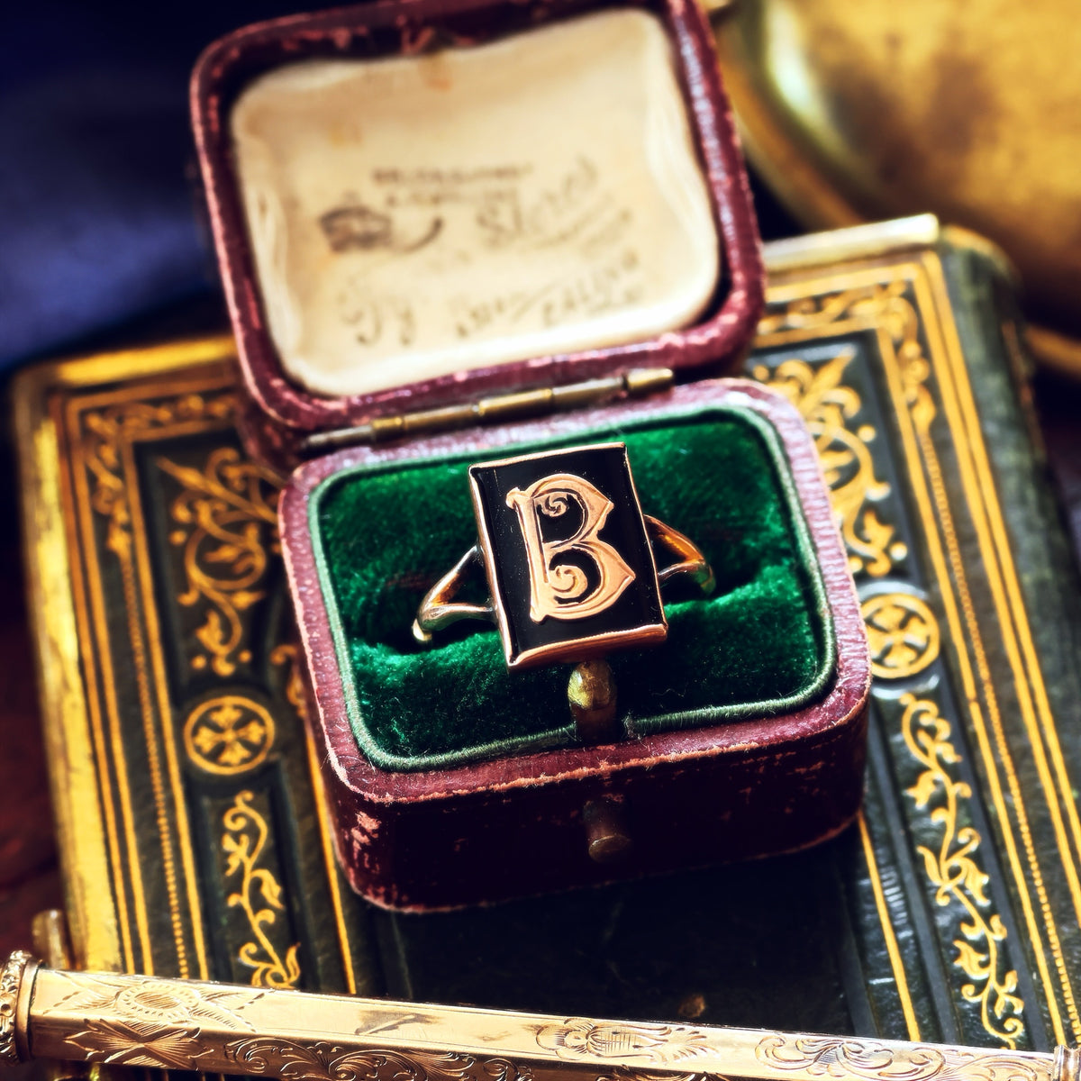 Vintage 1950's Initial 'B' Signet Ring