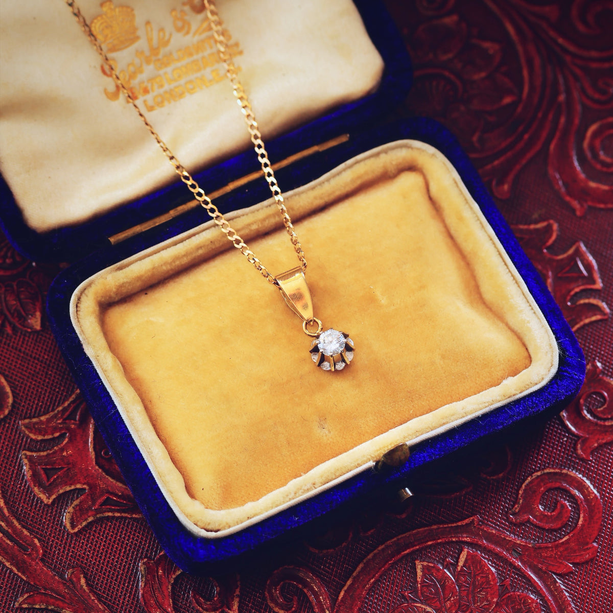 Vintage Brilliant-cut Diamond Solitaire Pendant
