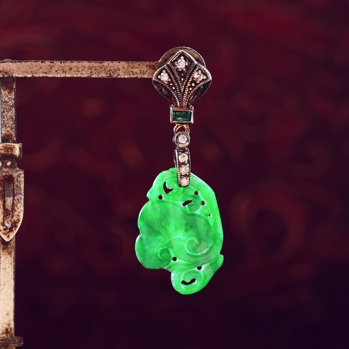 Vintage Chinese Jade Lotus Flower Drop Earrings