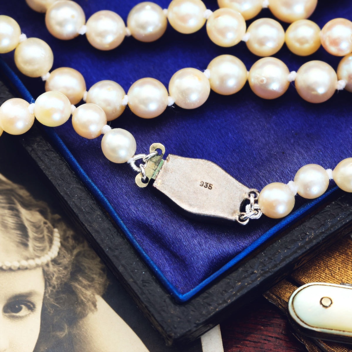 Sublime Vintage Cultured Saltwater Pearl Necklace