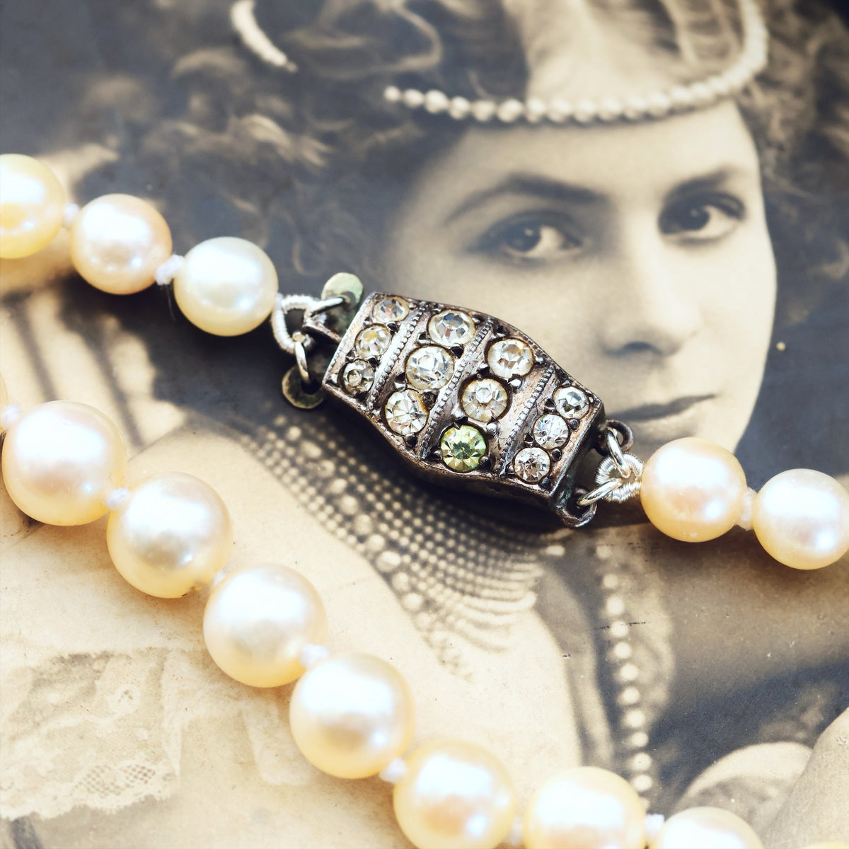 Sublime Vintage Cultured Saltwater Pearl Necklace