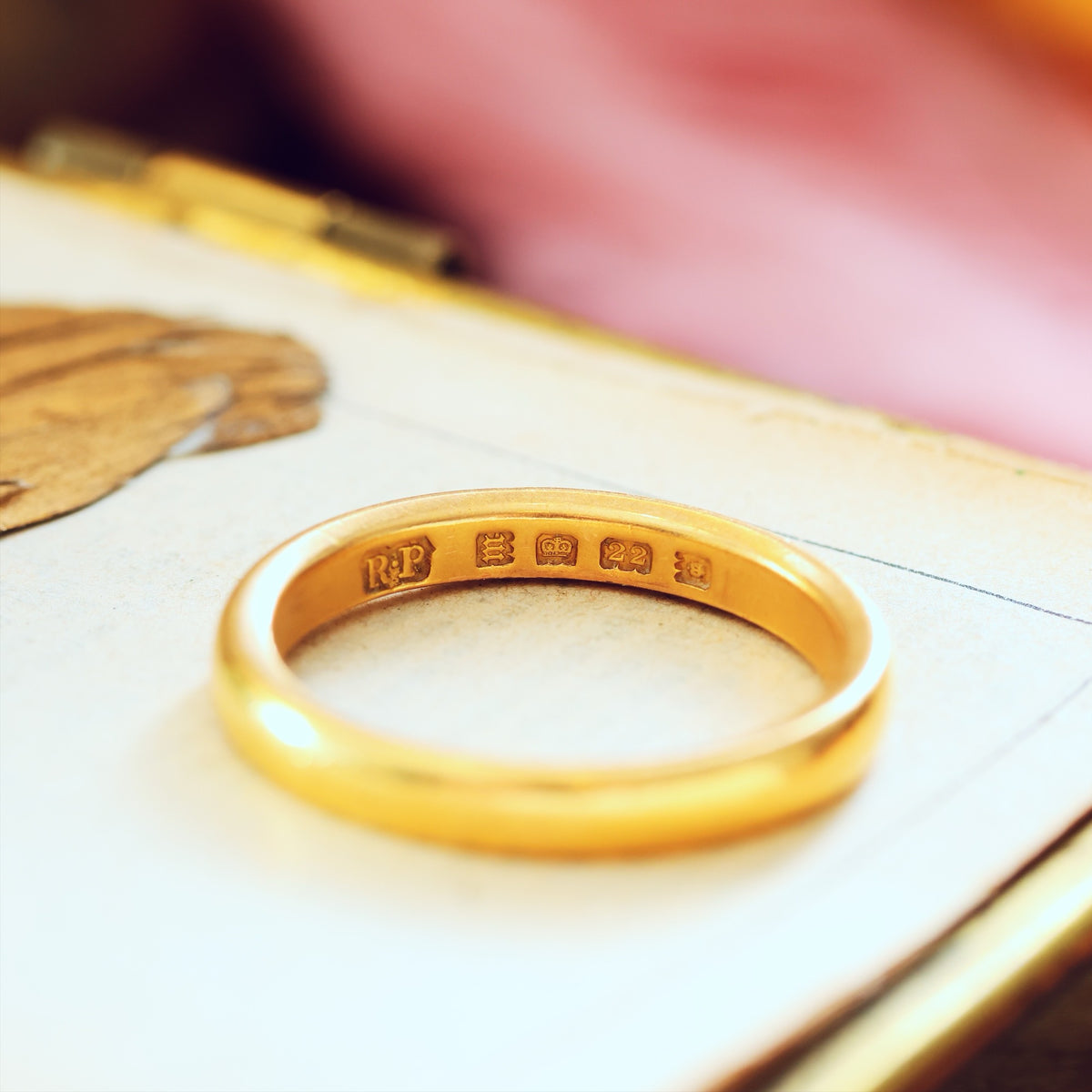 Vintage Date 1927 Gent's 22ct Gold Wedding Band
