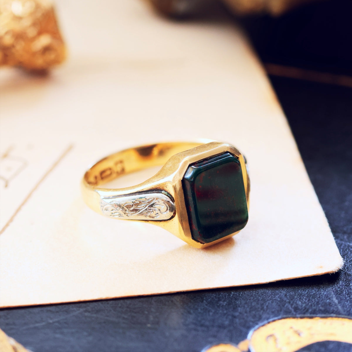 Vintage Date 1936 Art Deco Bloodstone Signet Ring