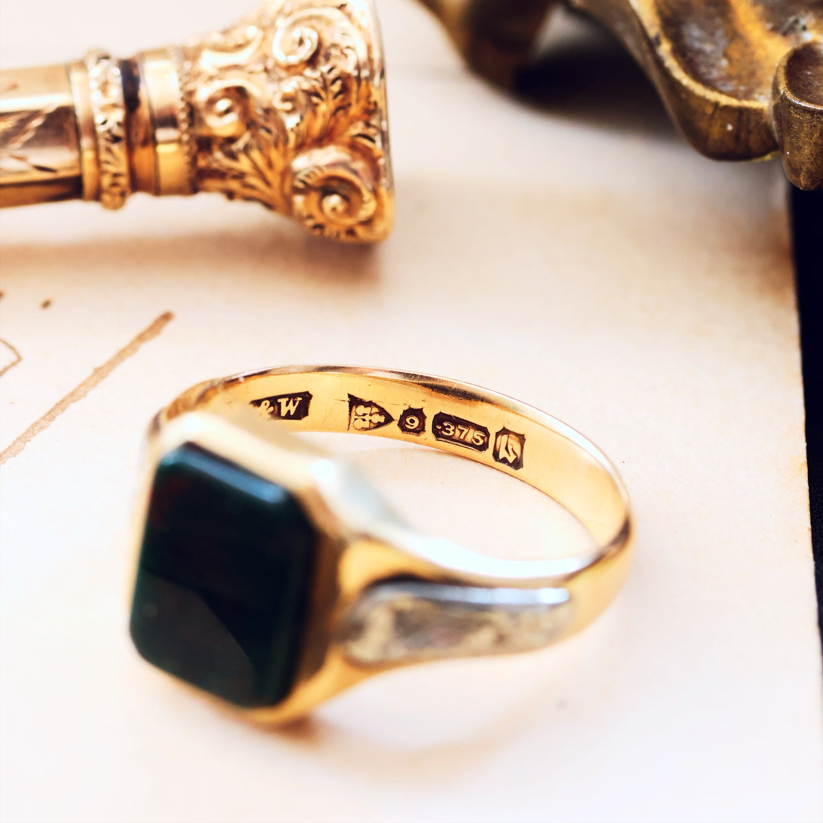 Vintage Date 1936 Art Deco Bloodstone Signet Ring